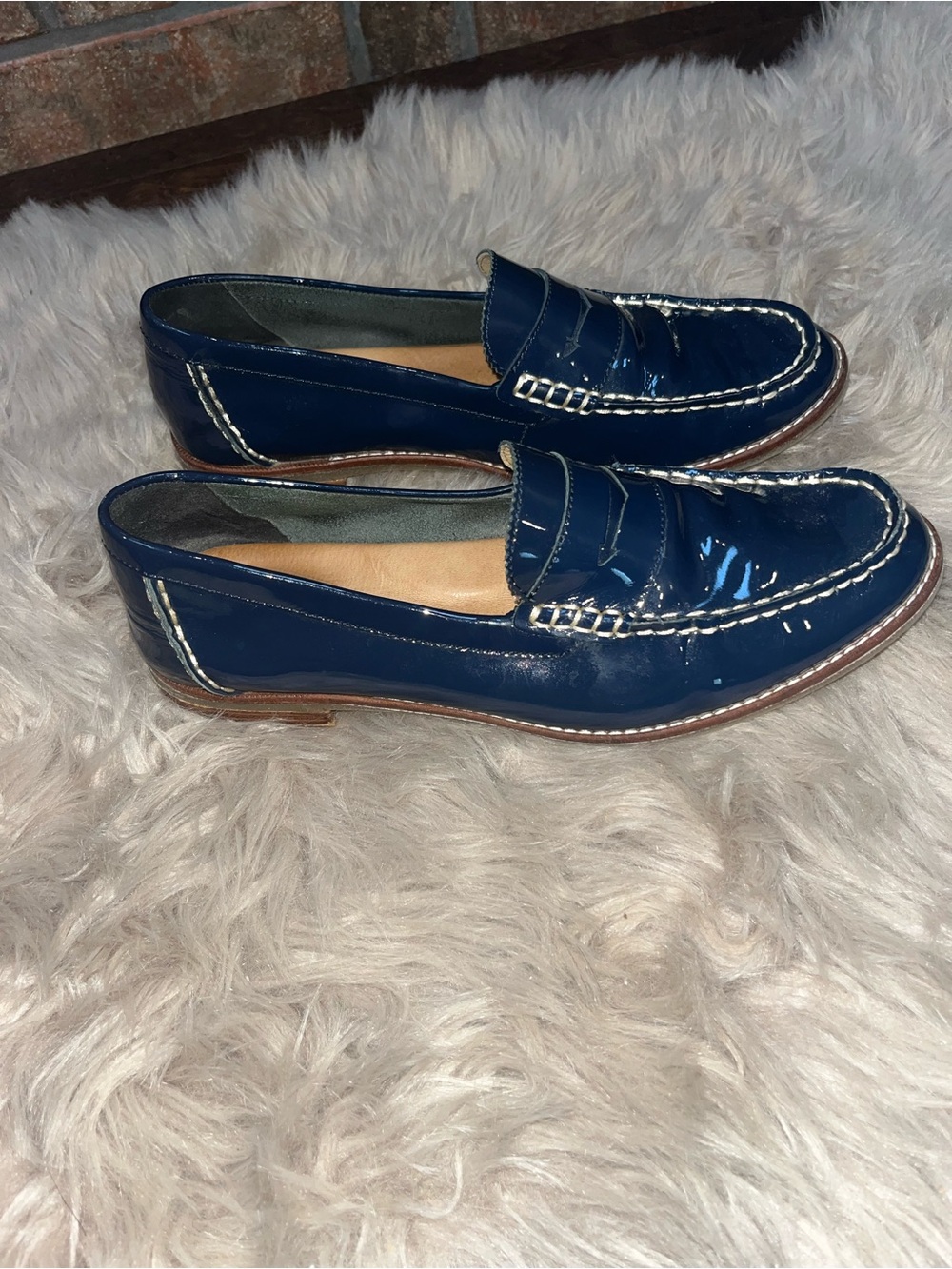 Sperry Women’s seaport penny sneaker navy crinkle patent leather size 10 VGUC - Picture 6 of 8
